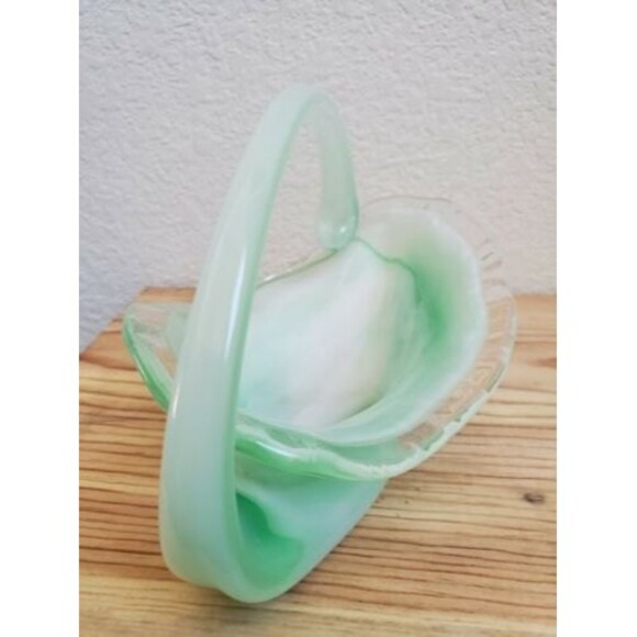 VTG Sooner Student Art Glass Bowl Basket Centerpiece Hand Blown White Green 9" - Picture 5 of 9